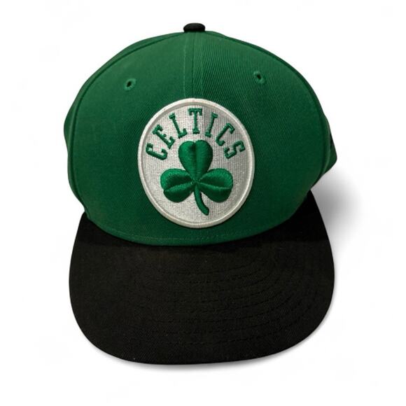 Boston Celtics Snapback Hat x New Era 9FIFTY 2024 NBA Finals Champions Cap Green - Picture 1 of 5
